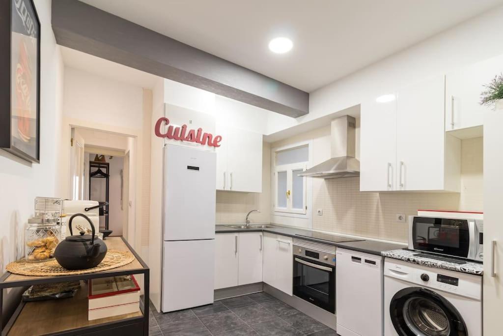 Piso Centrico San Simon Apartment Сантандер Екстериор снимка